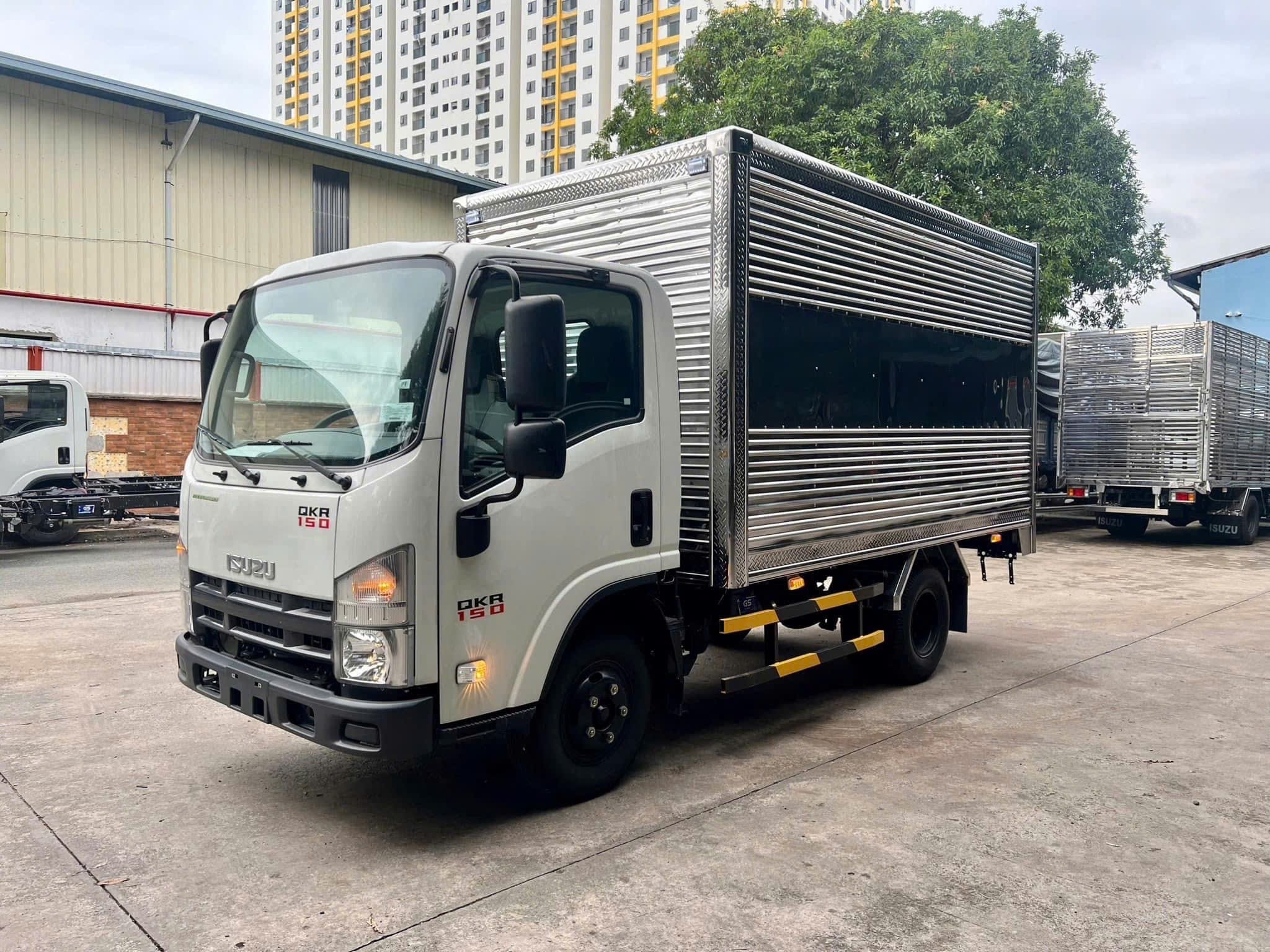 Isuzu QKR150 – Lựa Chọn Hoàn Hảo Cho Người Vận Tải