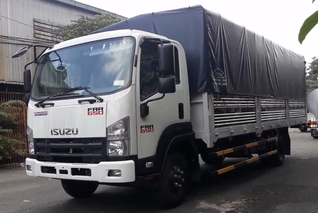 ISUZU FRR90NE4 - Xe tải 6,2 tấn thùng 6,6m